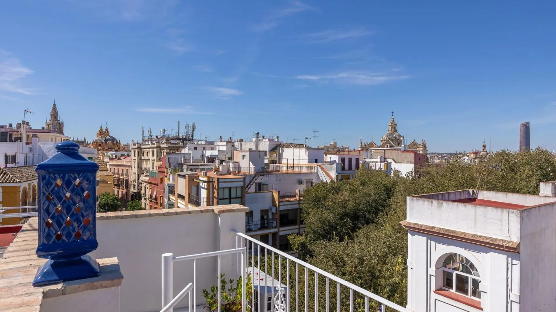 Ohliving Alfalfa Square Seville 0*,  Spain