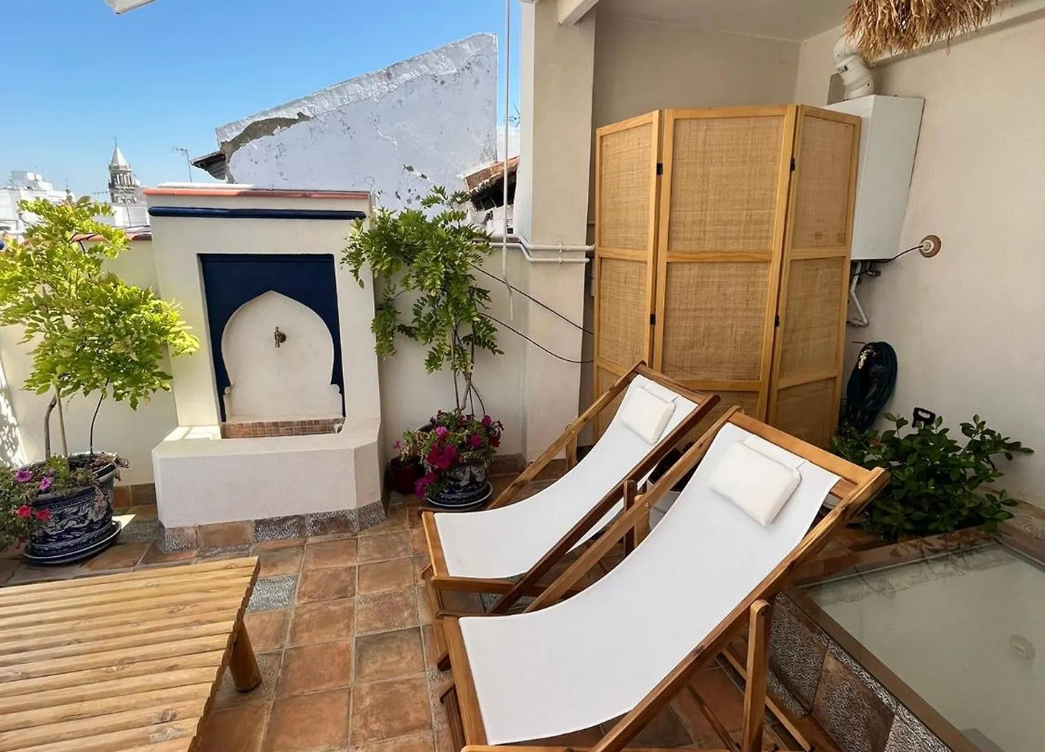 Ohliving Alfalfa Square Seville Spain